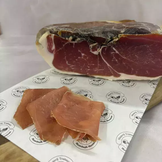 Gedroogde Duroc ham